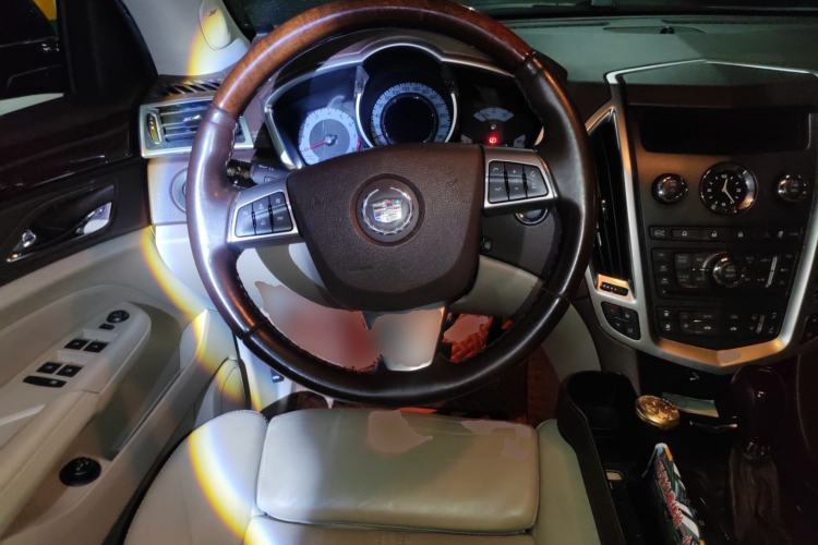 Used Cadillac SRX 2011 3.0L Flagship Edition Steering Wheel