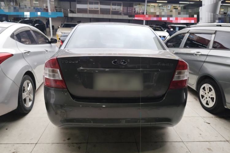 Used Ford Focus 2013 Sedan Classic 1.8L Manual Base Model Rear