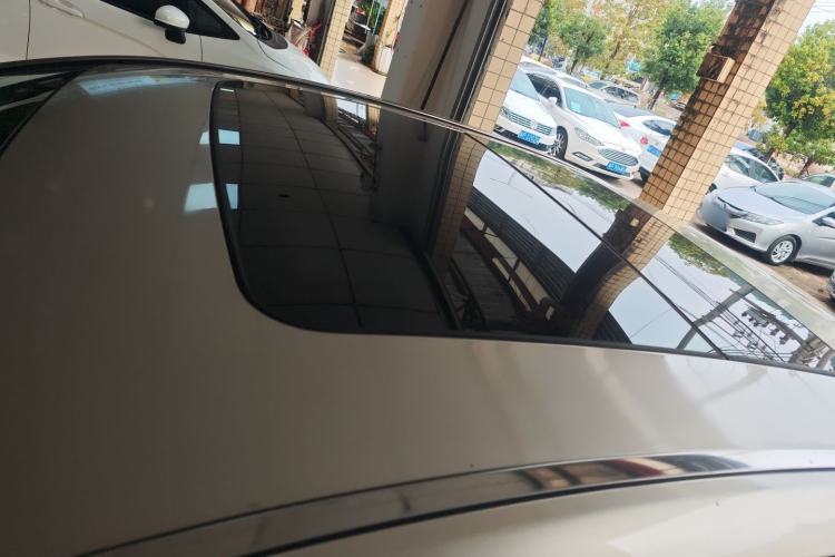 Used Geely Auto Emgrand GT 2015 1.8T Premium Model Roof