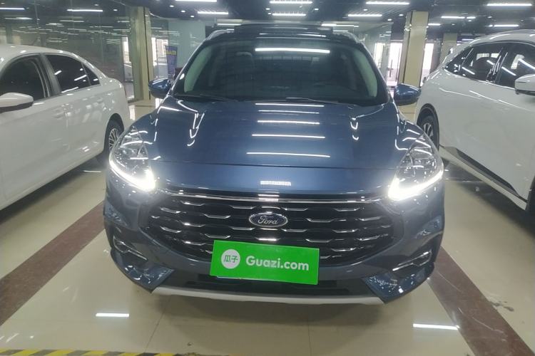 Used Ford Escape 2020 EcoBoost 245 Two-Wheel-Drive Titanium Edition