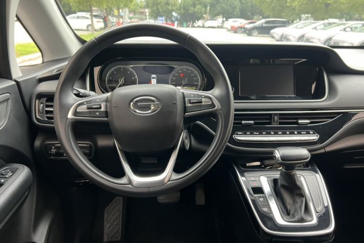 Used GAC Trumpchi M6 2021 270T DCT Elite Edition (7-seater)
