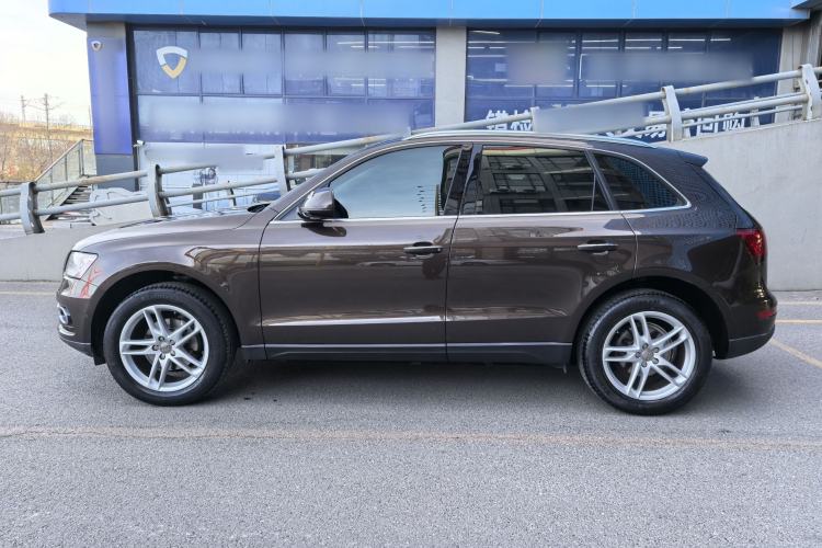 Used Audi Q5 2017 40 TFSI Technology Edition Exterior 3