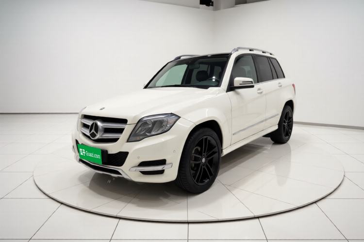 Used Mercedes-Benz GLK-Class 2013 GLK 300 4MATIC Dynamic Sunroof Model