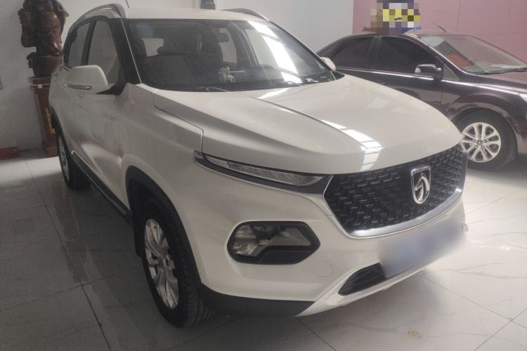 Used Baojun 510 2019 1.5L Manual Enjoyment Model 77kW China VI Emission Standard
