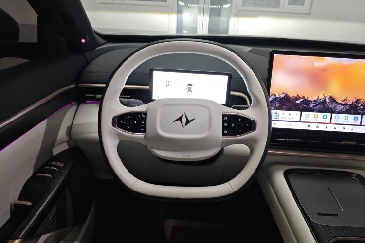 Used Dongfeng eπ eπ008 2024 636Max All-Electric Version 6 Seats