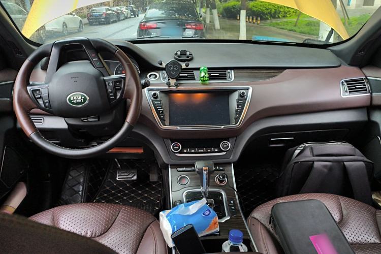 Used Land X7 2015 2.0T Panoramic Prestige Edition