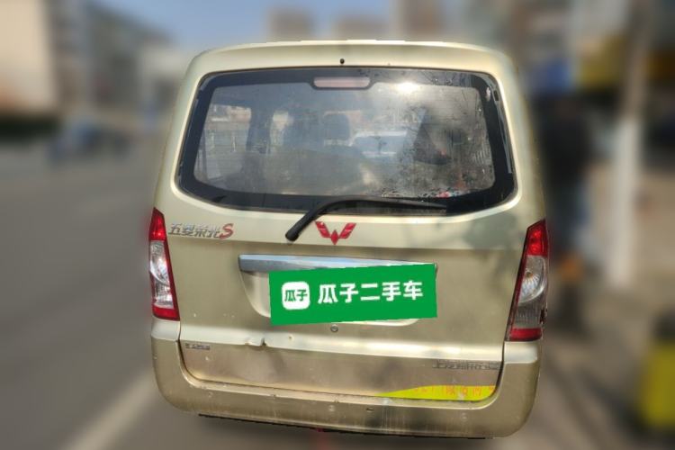 Used Wuling Rongguang 2014 1.2L S Standard Model