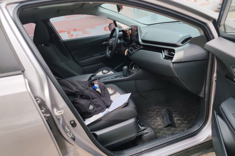 Used Toyota IZOA 2021 2.0L Yixing Version