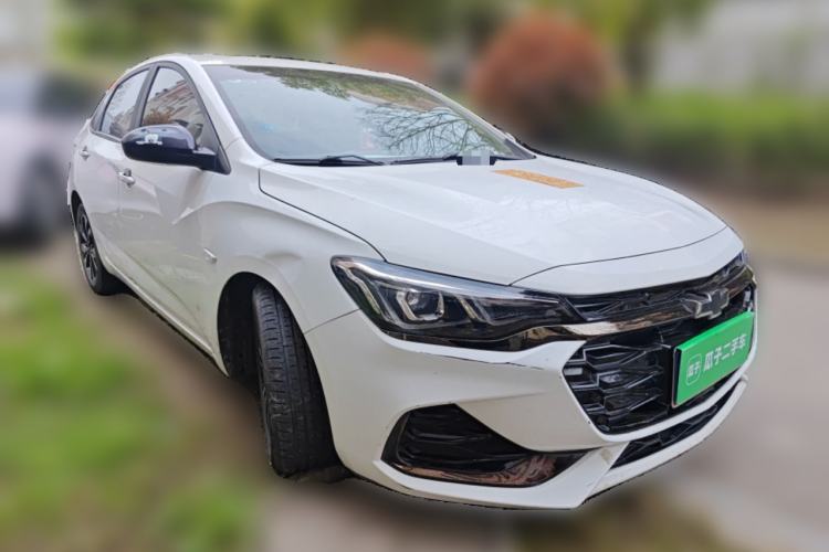 Used Chevrolet Monza 2020 Light Hybrid RS 330T Automatic Comfort Edition Front Right 45 Deg