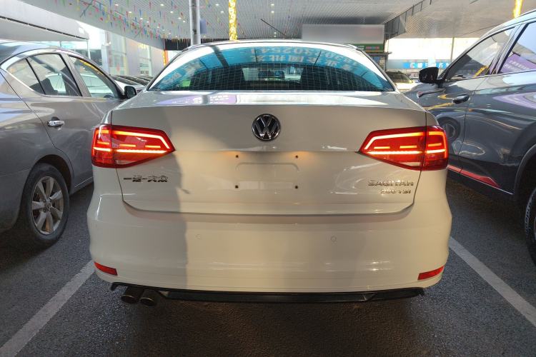 Used Volkswagen Sagitar 2018 280TSI DSG Ignite Edition
