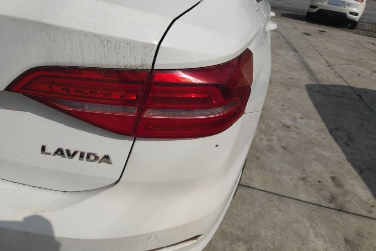 Used Volkswagen Lavida 2019 1.5L Manual Comfort Edition China VI Standard