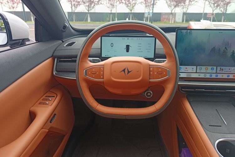 Used Dongfeng eπ eπ007 2025 Model Pure-Electric 565 All-Wheel-Drive Max Leading Edition Steering Wheel