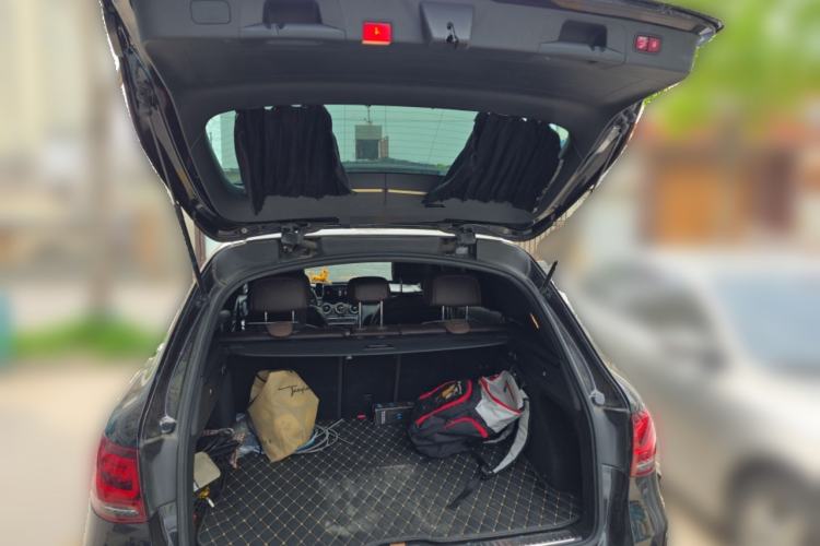 Used Mercedes-Benz GLC 2022 GLC 260 L 4MATIC Luxury Model Trunk