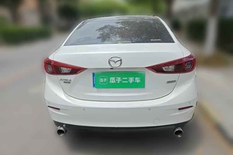 Used Mazda 3 Axela 2017 Sedan 1.5L Automatic Comfort Model Emission Standard China V
