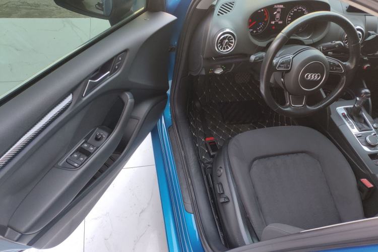 Used Audi A3 2016 Limousine 35 TFSI Prestige Edition
