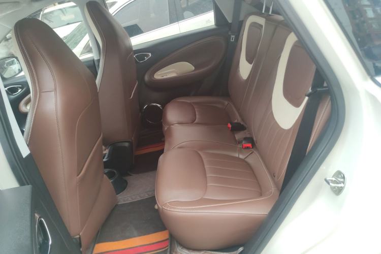 Used Wuling Bingo 2024 333 km Lingxi Connected Version Left Rear Seat