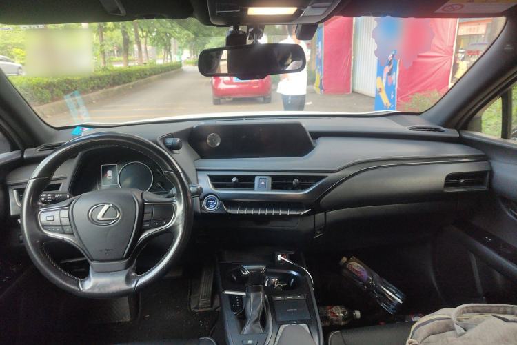 Used Lexus UX 2020 260h Explore-Cool Edition
