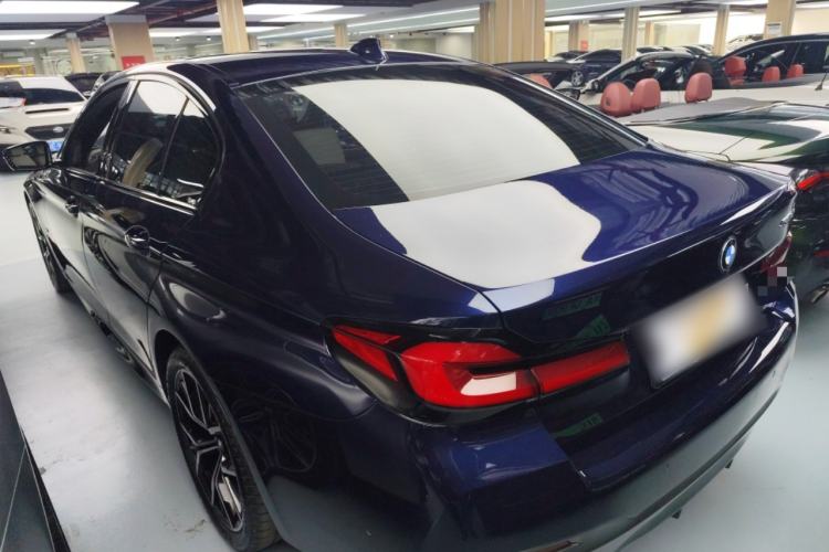 Used BMW 5 Series 2022 530i Sport Line M Sport Package Exterior 2