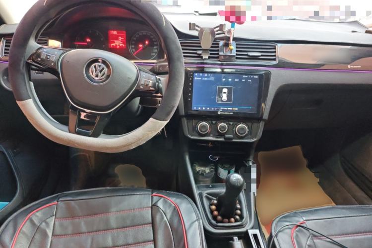 Used Volkswagen Santana 2018 1.5L Manual Fashion Edition
