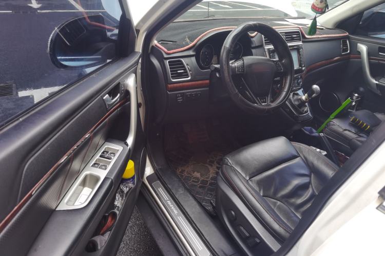 Used Haval H6 2014 Sport Version 1.5T Manual Two-Wheel Drive Elite Edition
