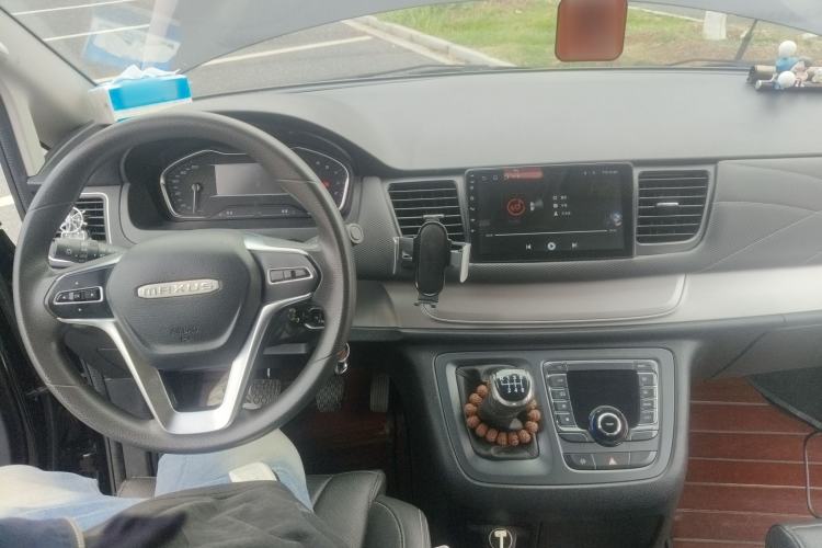 Used SAIC MAXUS G10 2023 2.0T Manual Multi-Function Version Diesel 7 Seats
