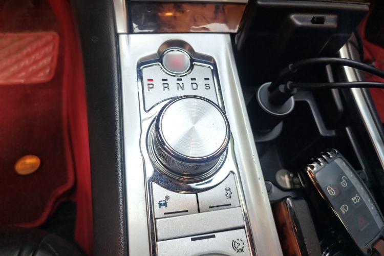 Used Jaguar XF 2015 XF 2.0T Luxury Edition Gear Lever