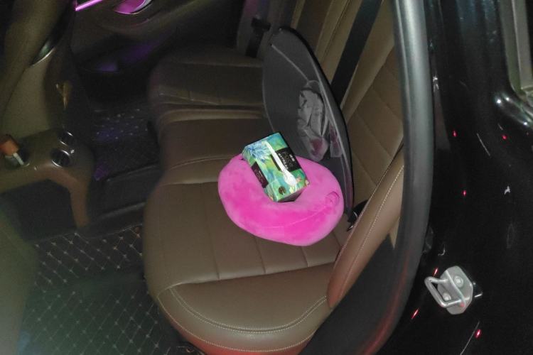 Used Mercedes-Benz E-Class 2017 E 300 L Sporty and Stylish Model
