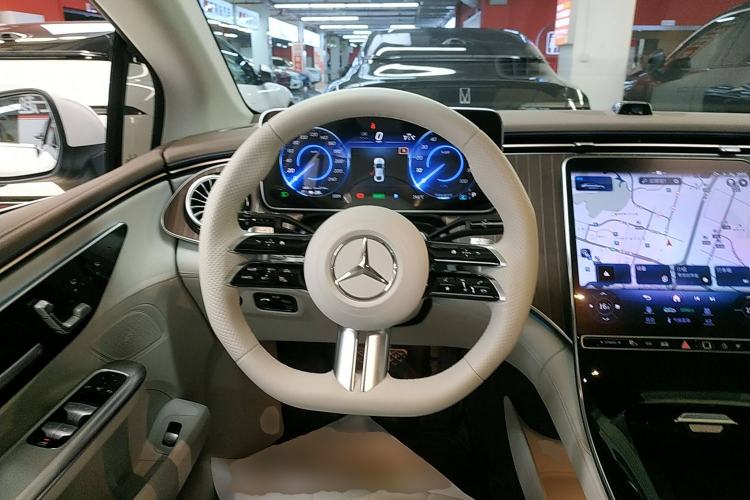 Used Mercedes-Benz EQE 2022 350 Pioneer Edition