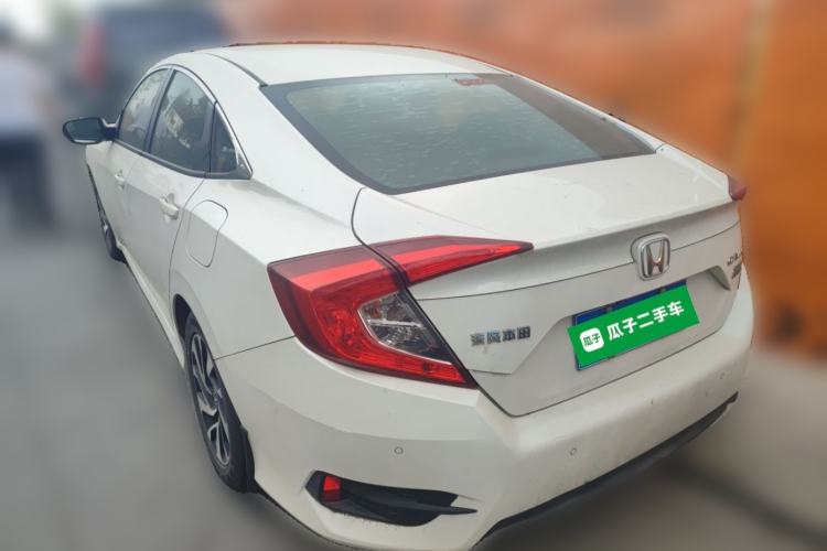 Used Honda Civic 2016 220TURBO CVT Luxury Edition
