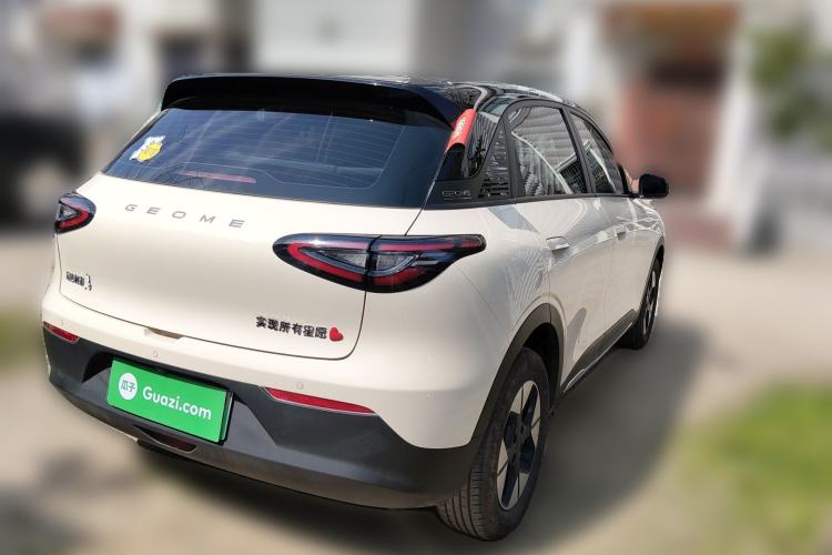 Used Geely Galaxy Geome 2025 410 km Free Version
