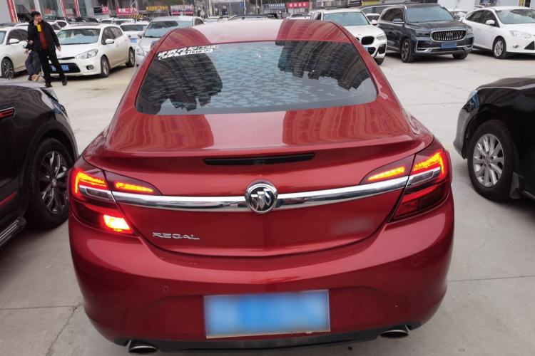 Used Buick Regal 2015 2.0L Leading Fashion Edition