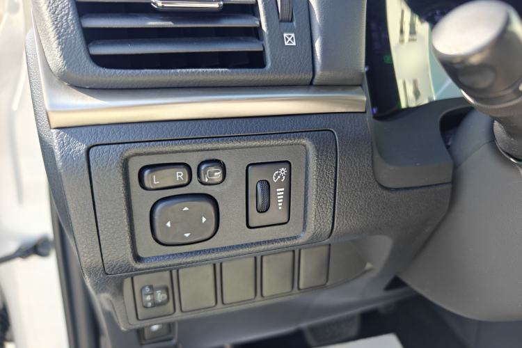 Used Lexus CT 2014 CT200h Elite Edition Monochrome Interior 8