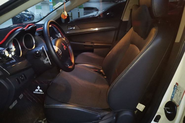 Used Mitsubishi Lancer EX 2012 Chasing Edition 1.8L CVT Luxury Model Left Front Seat