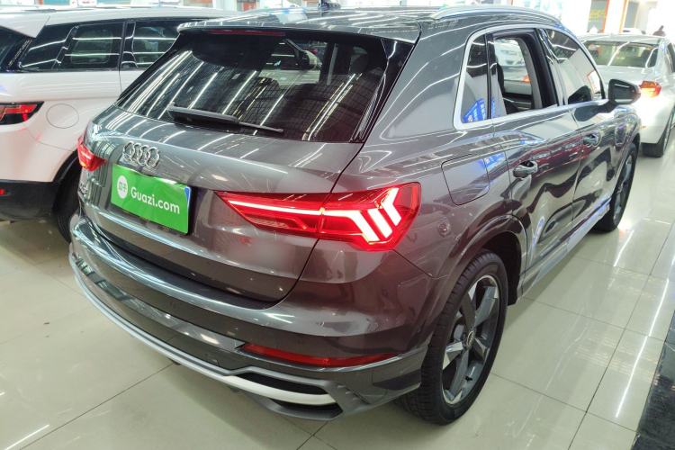 Used Audi Q3 2022 35 TFSI Fashion Dynamic Model