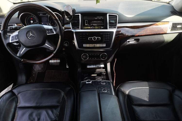 Used Mercedes-Benz M-Class 2012 ML 350 Luxury Edition
