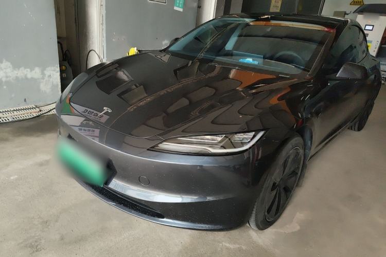 Used Tesla Model 3 2023 Rear-Wheel-Drive Version