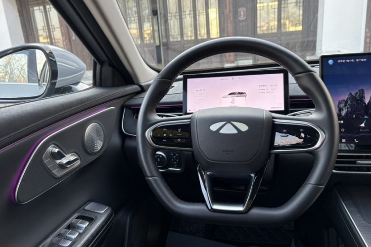 Used Chery Fengyun A8L 2025 1.5 TGDI 145 km Luxury Version
