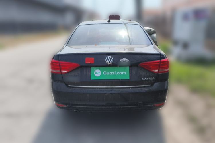 Used Volkswagen Lavida 2015 1.6L Manual Comfort Edition Rear