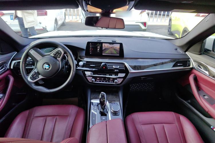 Used BMW 5 Series 2018 Restyled 530Li Leading Edition M Sport Package