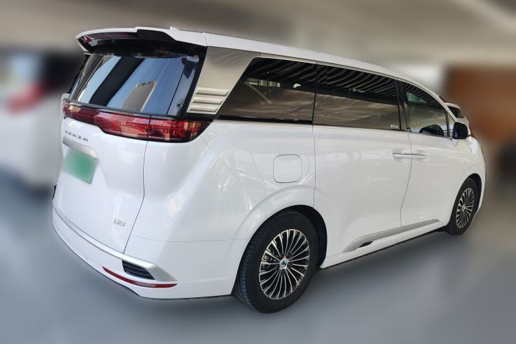 Used Denza D9 2022 DM-i 970 Four-Wheel Drive Prestige Model