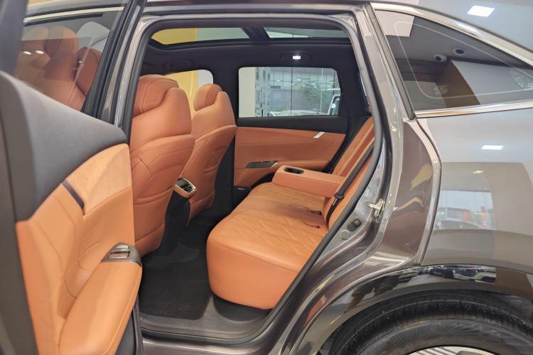 Used CHANGAN CS75 PLUS 2025 4th Generation 1.5T New Blue Whale Smart Flagship Version Interior 9