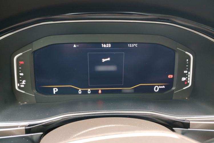 Used Volkswagen Viloran 2020 330TSI Luxury Edition Instrument Cluster