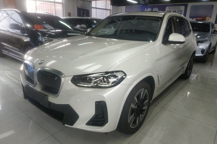 Used BMW iX3 2023 Leading Model