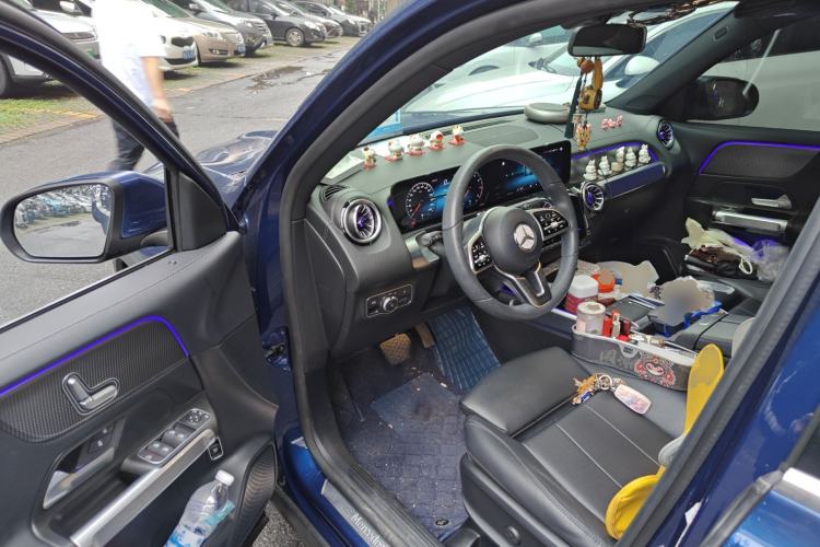 Used Mercedes-Benz GLB 2021 GLB 200 Dynamic Edition Driver Seat