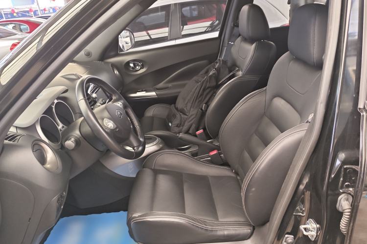 Used Infiniti ESQ 2014 1.6L Luxury Edition