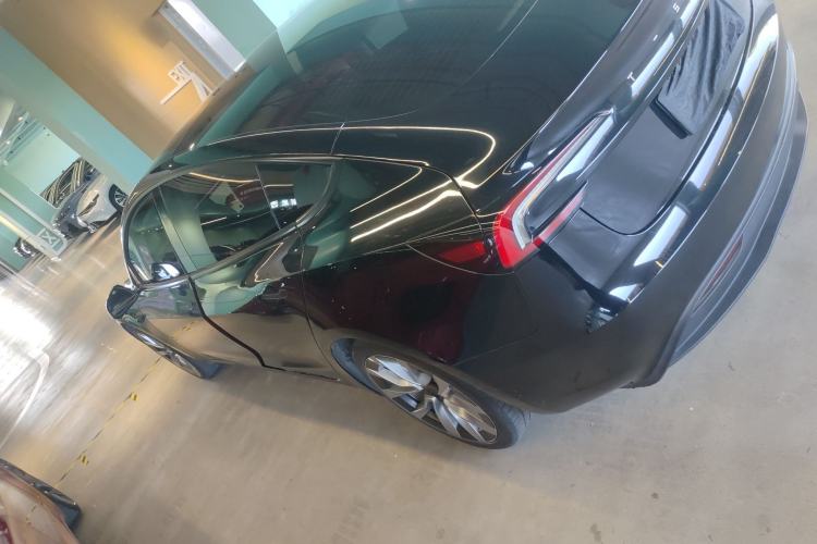 Used Tesla Model 3 2023 Long-Range All-Wheel-Drive Version