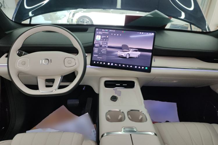 Used CHANGAN NEVO Q07 2025 215 Prestige Edition
