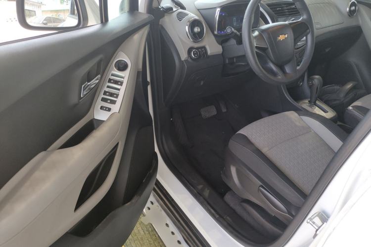 Used Chevrolet Trax 2014 1.4T Automatic Two-Wheel Drive Comfort Version Driver Seat