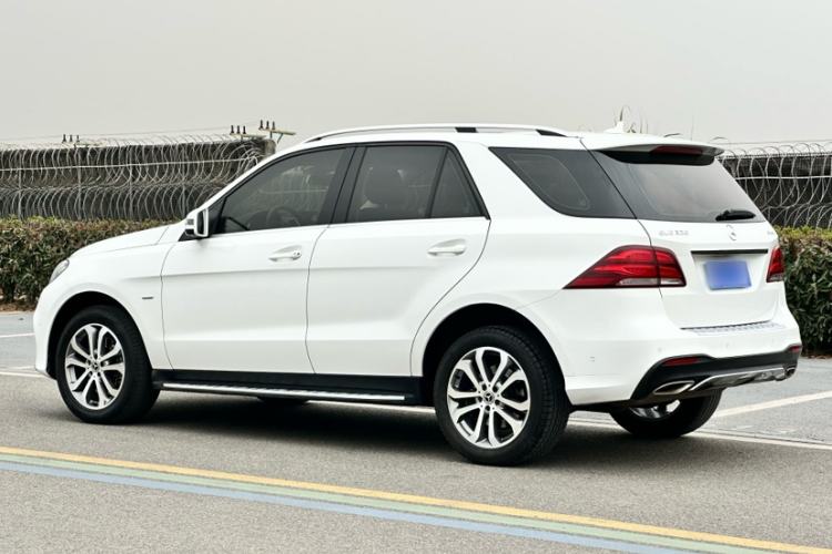 Used Mercedes-Benz GLE 2018 GLE 320 4MATIC Dynamic Edition Collector's Edition
