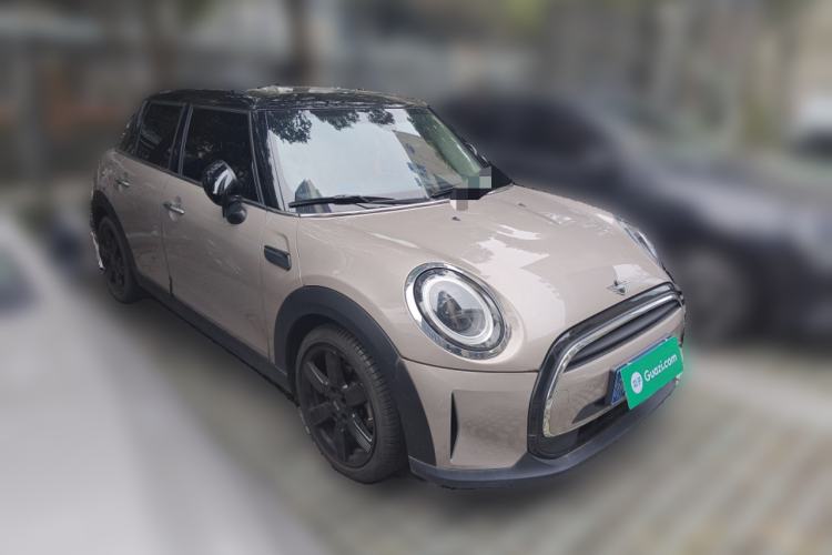 Used MINI 2023 Updated 1.5T COOPER Artist Five-Door Edition Front Right 45 Deg